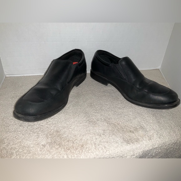 Slip-Ons - Picture 3 of 8